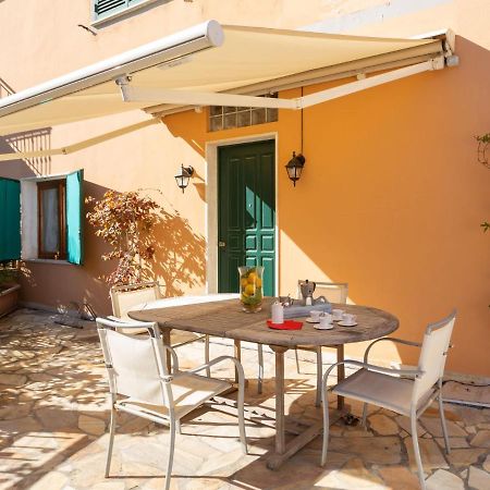 Holiday Home Stella Marina By Interhome Marina di Pietrasanta Kültér fotó
